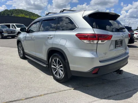 More photos of 2019 TOYOTA HIGHLANDER SE/X at Oak Ridge Nissan, TN