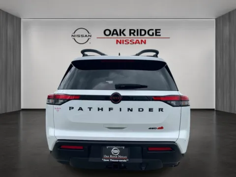 More photos of 2026 NISSAN PATHFINDER Rock Creek at Oak Ridge Nissan, TN