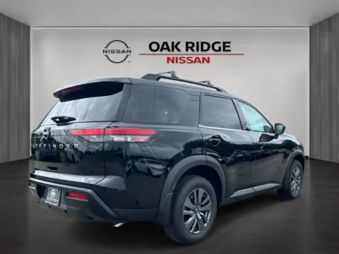 Another view of 2026 Nissan Pathfinder SV for sale in Oak Ridge, TN at Oak Ridge Nissan