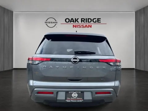 More photos of 2026 Nissan Pathfinder SL at Oak Ridge Nissan, TN