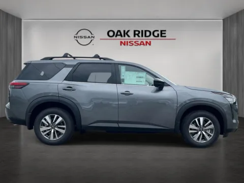 Photos of 2026 Nissan Pathfinder SL for sale in Oak Ridge, TN at Oak Ridge Nissan