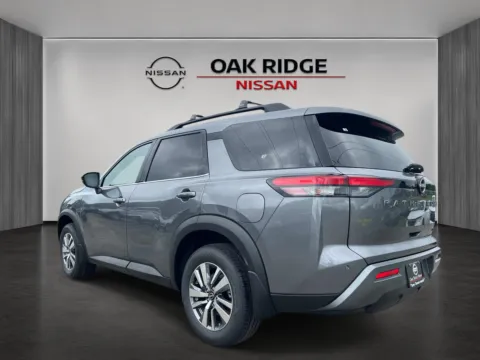 More photos of 2026 NISSAN PATHFINDER SL at Oak Ridge Nissan, TN