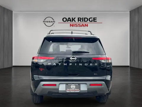 More photos of 2026 NISSAN PATHFINDER SL at Oak Ridge Nissan, TN