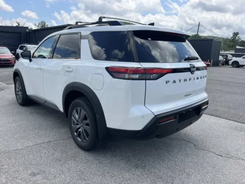 More photos of 2026 NISSAN PATHFINDER SV at Oak Ridge Nissan, TN