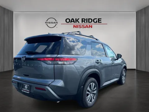 Another view of 2026 NISSAN PATHFINDER SL for sale in Oak Ridge, TN at Oak Ridge Nissan