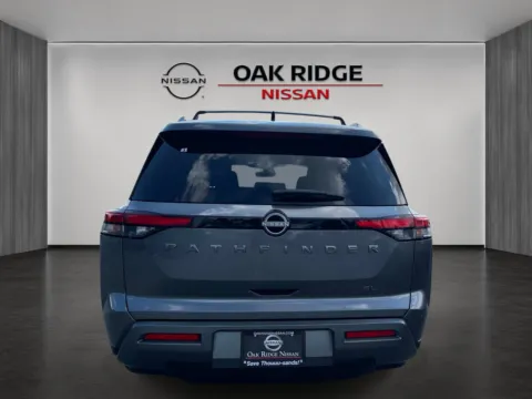More photos of 2026 NISSAN PATHFINDER SL at Oak Ridge Nissan, TN