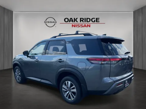 More photos of 2026 NISSAN PATHFINDER SL at Oak Ridge Nissan, TN