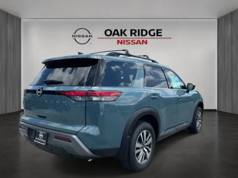 Another view of 2026 NISSAN PATHFINDER SL for sale in Oak Ridge, TN at Oak Ridge Nissan
