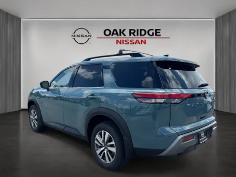 More photos of 2026 NISSAN PATHFINDER SL at Oak Ridge Nissan, TN