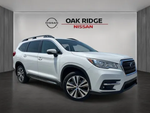 White 2022 Subaru Ascent Limited for sale in Oak Ridge, TN
