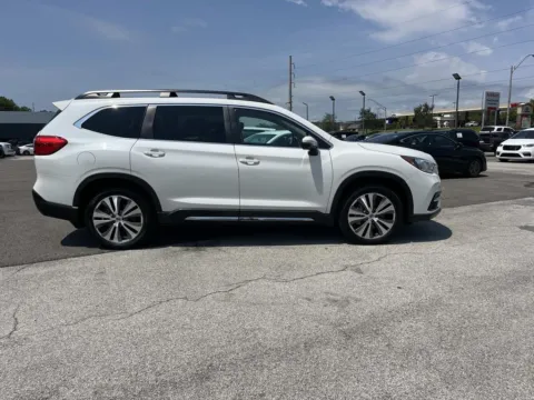 Photos of 2022 Subaru Ascent Limited for sale in Oak Ridge, TN at Oak Ridge Nissan