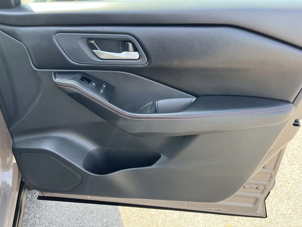 2025 Nissan Rogue Rock Creek - Photo 25