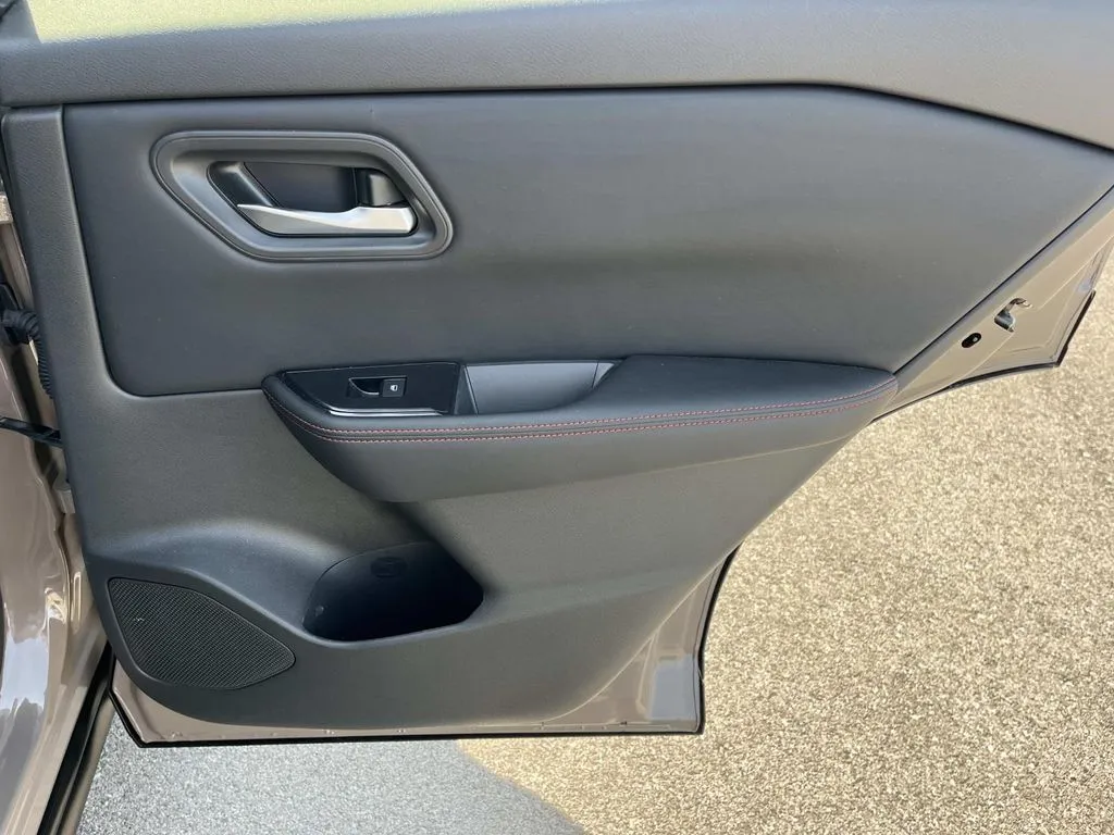 2025 Nissan Rogue Rock Creek - Photo 23
