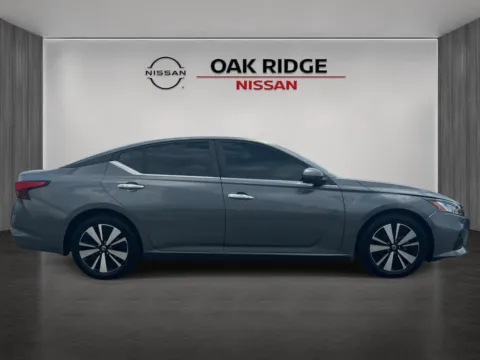Photos of 2021 Nissan Altima 2.5 SV for sale in Oak Ridge, TN at Oak Ridge Nissan