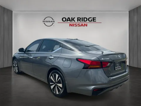 More photos of 2021 Nissan Altima 2.5 SV at Oak Ridge Nissan, TN