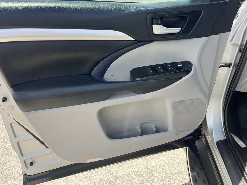 2019 Toyota Highlander XLE - Photo 29