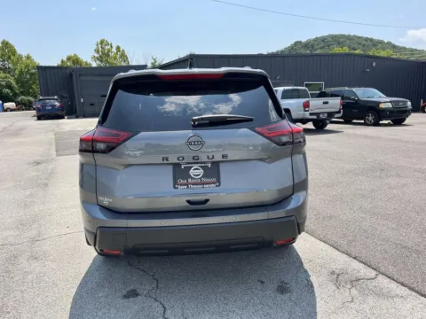 Another view of 2026 Nissan Rogue Dark Armor for sale in Oak Ridge, TN at Oak Ridge Nissan