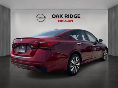 Another view of 2021 Nissan Altima 2.5 SV for sale in Oak Ridge, TN at Oak Ridge Nissan