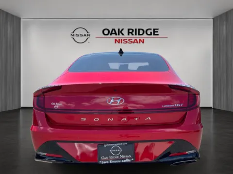 More photos of 2020 Hyundai Sonata Limited at Oak Ridge Nissan, TN