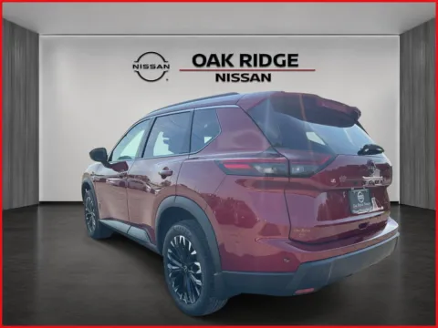 More photos of 2026 Nissan Rogue Dark Armor at Oak Ridge Nissan, TN
