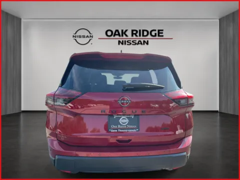 More photos of 2026 Nissan Rogue Dark Armor at Oak Ridge Nissan, TN