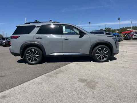 Photos of 2026 Nissan Pathfinder Platinum for sale in Oak Ridge, TN at Oak Ridge Nissan