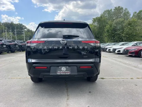 More photos of 2026 Nissan Pathfinder SV at Oak Ridge Nissan, TN