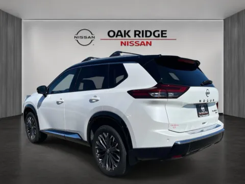 More photos of 2026 Nissan Rogue Platinum at Oak Ridge Nissan, TN