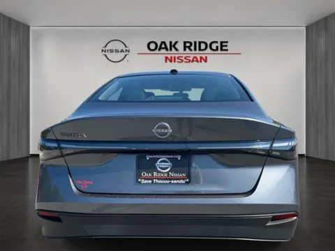 More photos of 2027 Nissan Sentra S at Oak Ridge Nissan, TN