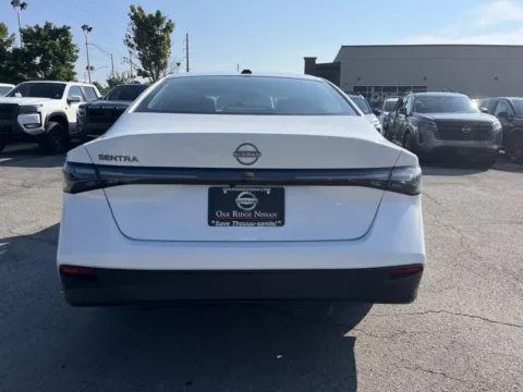 More photos of 2027 Nissan Sentra S at Oak Ridge Nissan, TN