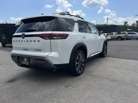 Another view of 2026 Nissan Pathfinder Platinum for sale in Oak Ridge, TN at Oak Ridge Nissan