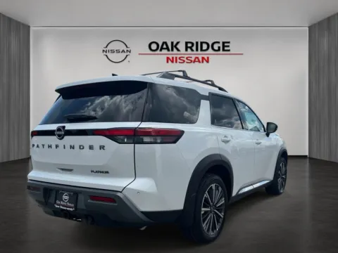 Another view of 2026 Nissan Pathfinder Platinum for sale in Oak Ridge, TN at Oak Ridge Nissan