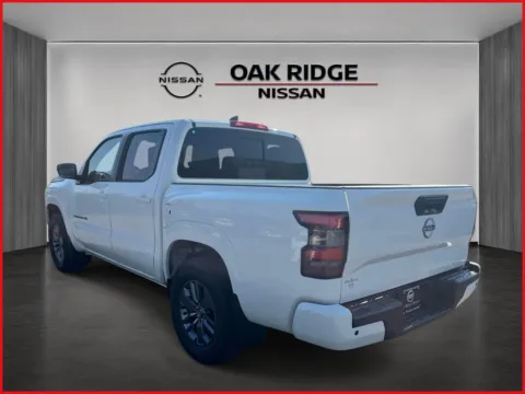 More photos of 2027 Nissan Frontier SV at Oak Ridge Nissan, TN