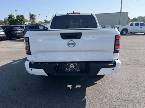More photos of 2027 Nissan Frontier SV at Oak Ridge Nissan, TN