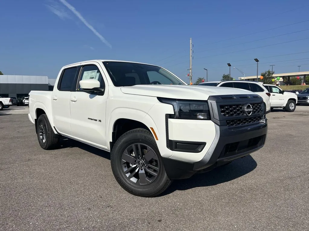 White 2027 Nissan Frontier SV for sale in Oak Ridge, TN