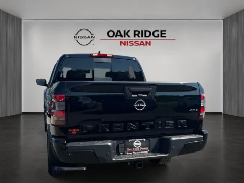 More photos of 2027 Nissan Frontier SV at Oak Ridge Nissan, TN
