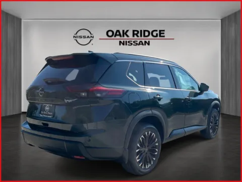 Another view of 2026 Nissan Rogue Dark Armor for sale in Oak Ridge, TN at Oak Ridge Nissan