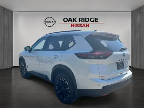 More photos of 2026 Nissan Rogue Dark Armor at Oak Ridge Nissan, TN