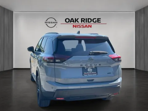 More photos of 2026 Nissan Rogue Dark Armor at Oak Ridge Nissan, TN