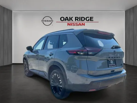 More photos of 2026 Nissan Rogue Dark Armor at Oak Ridge Nissan, TN