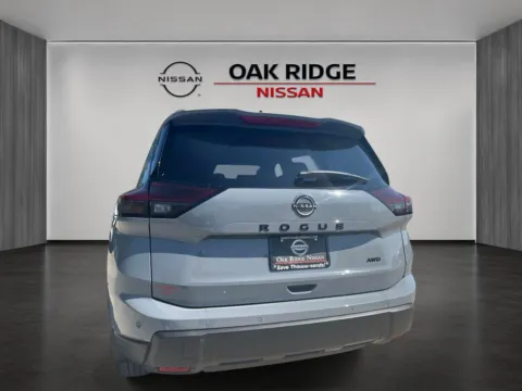 More photos of 2026 Nissan Rogue Dark Armor at Oak Ridge Nissan, TN
