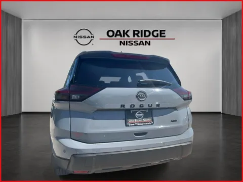 More photos of 2026 Nissan Rogue Dark Armor at Oak Ridge Nissan, TN