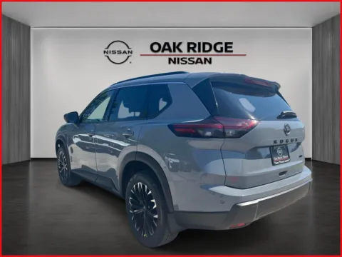 More photos of 2026 Nissan Rogue Dark Armor at Oak Ridge Nissan, TN