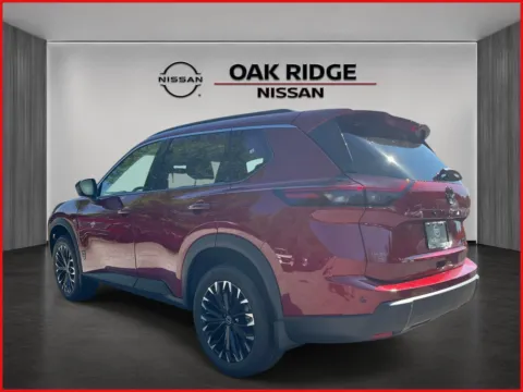 More photos of 2026 Nissan Rogue Dark Armor at Oak Ridge Nissan, TN