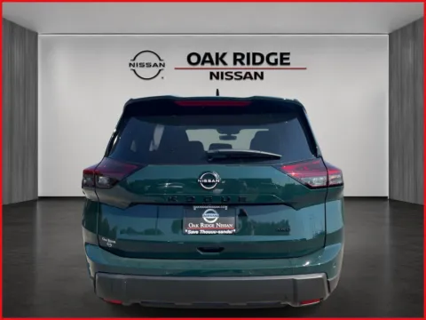 More photos of 2026 Nissan Rogue Dark Armor at Oak Ridge Nissan, TN