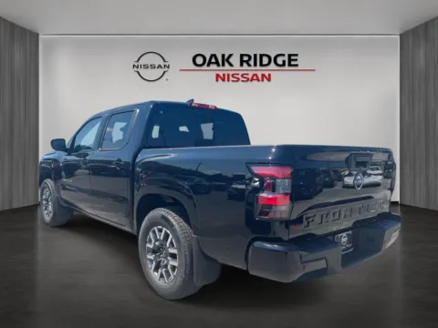 More photos of 2027 Nissan Frontier SV at Oak Ridge Nissan, TN