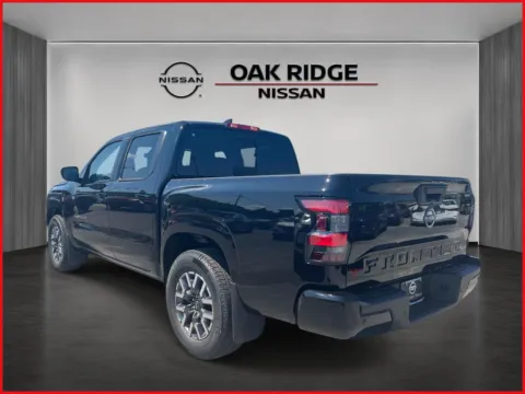 More photos of 2027 Nissan Frontier SV at Oak Ridge Nissan, TN