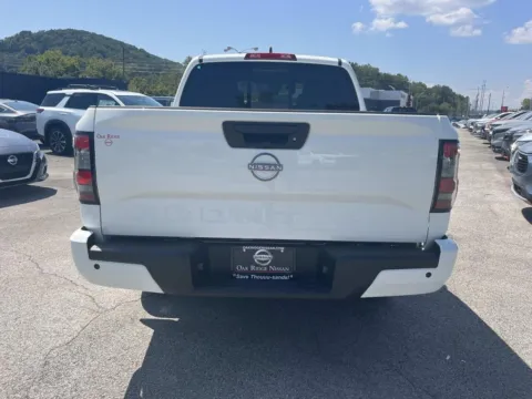 More photos of 2027 Nissan Frontier SV at Oak Ridge Nissan, TN