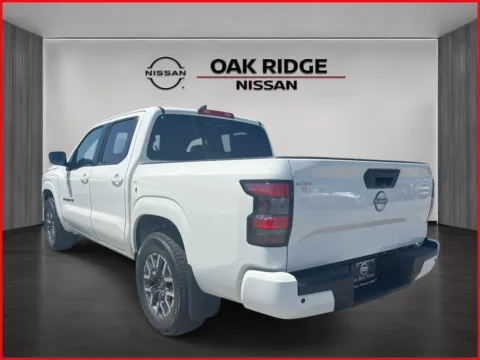 More photos of 2027 Nissan Frontier SV at Oak Ridge Nissan, TN