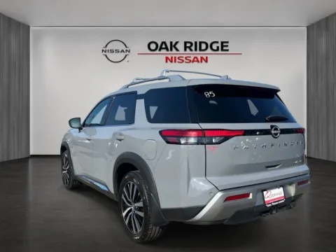 More photos of 2024 Nissan Pathfinder Platinum at Oak Ridge Nissan, TN